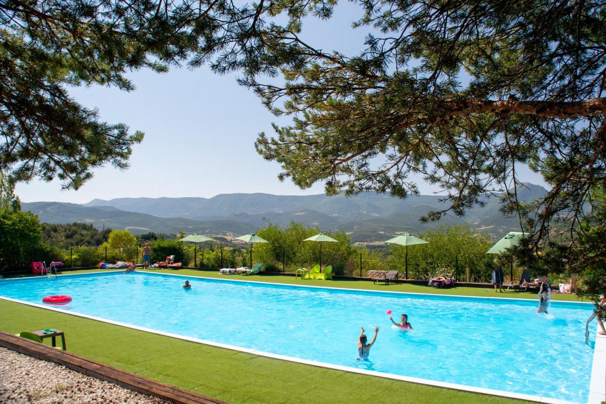 Camping Les Hauts De Rosans Dış mekan fotoğraf